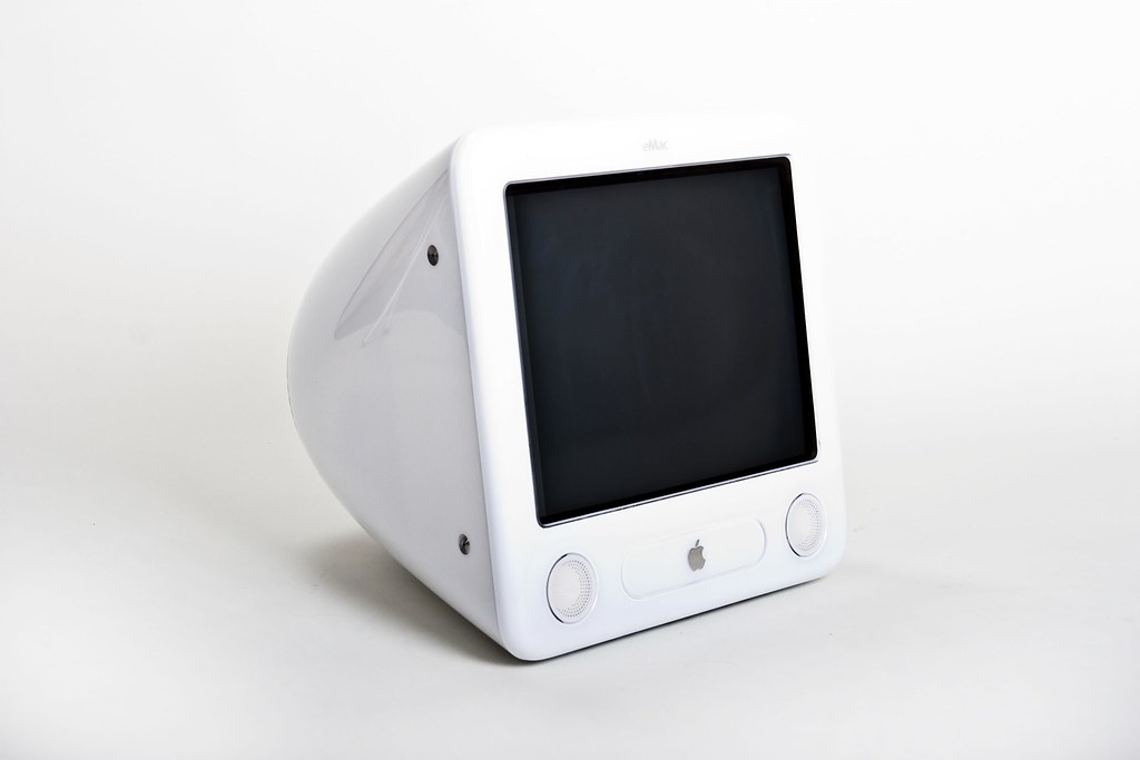 Image de Emac PowerPC G4 1 Ghz Blanc 2004